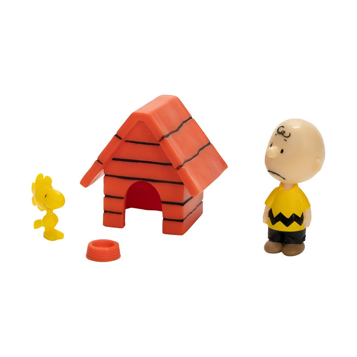 Peanuts And Snoopy Holiday Surprise Set with Mini Figures